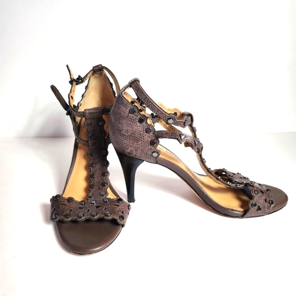 Antonio Melani Women's Stiletto High Heel T Strap Open Toe Gray Sandals.